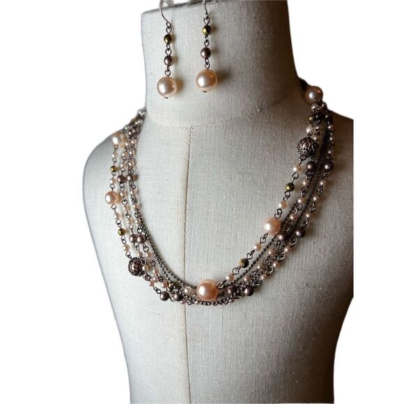 Multilayer copper tones Faux pearl collar necklace and dangle earrings - Picture 1 of 7